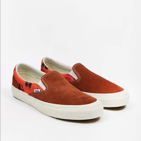 vans slip on modernica